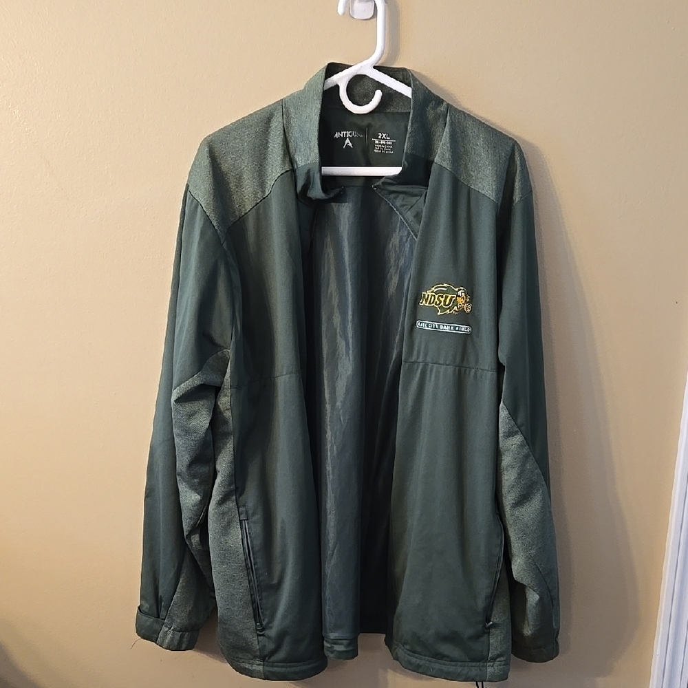 Men's NDSU  Green Jacket